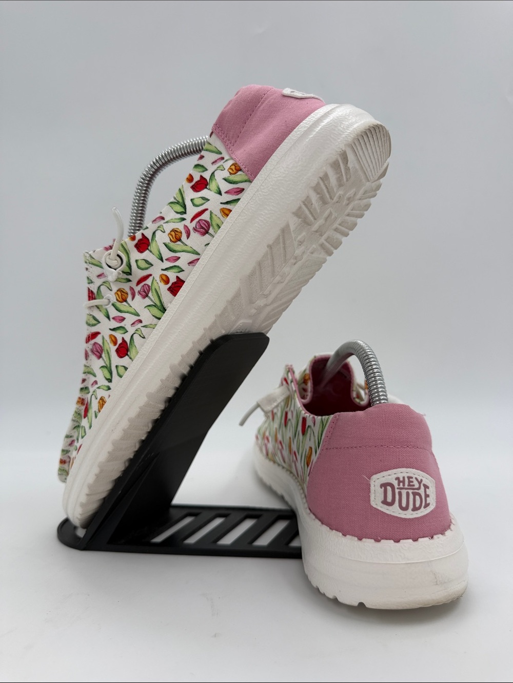 HEYDUDE Women's Size 11.0 Wendy Tulip Bouquet Slip-On Loafer - Picture 4 of 16